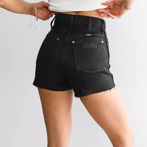 x Fender® High Rise Short - Picture 4 of 4